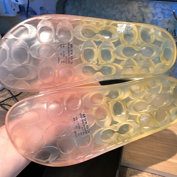 Coach Ulyssa rubber slides - Picture 4 of 8